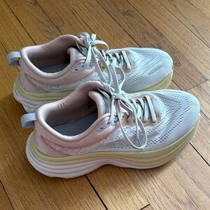 Hoka Bondi 8